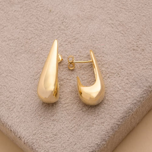 Brinco Gota Banhado a Ouro 18K – Design Moderno e Elegante